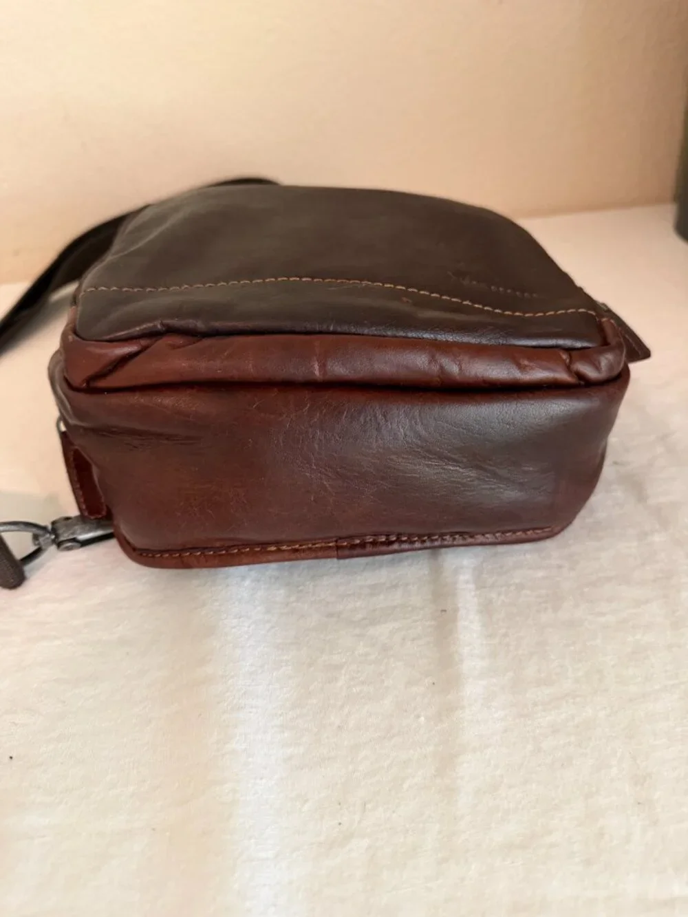 Jack Georges Leather Crossbody Backpack Brown Zip Closure Adjustable Strap Boho